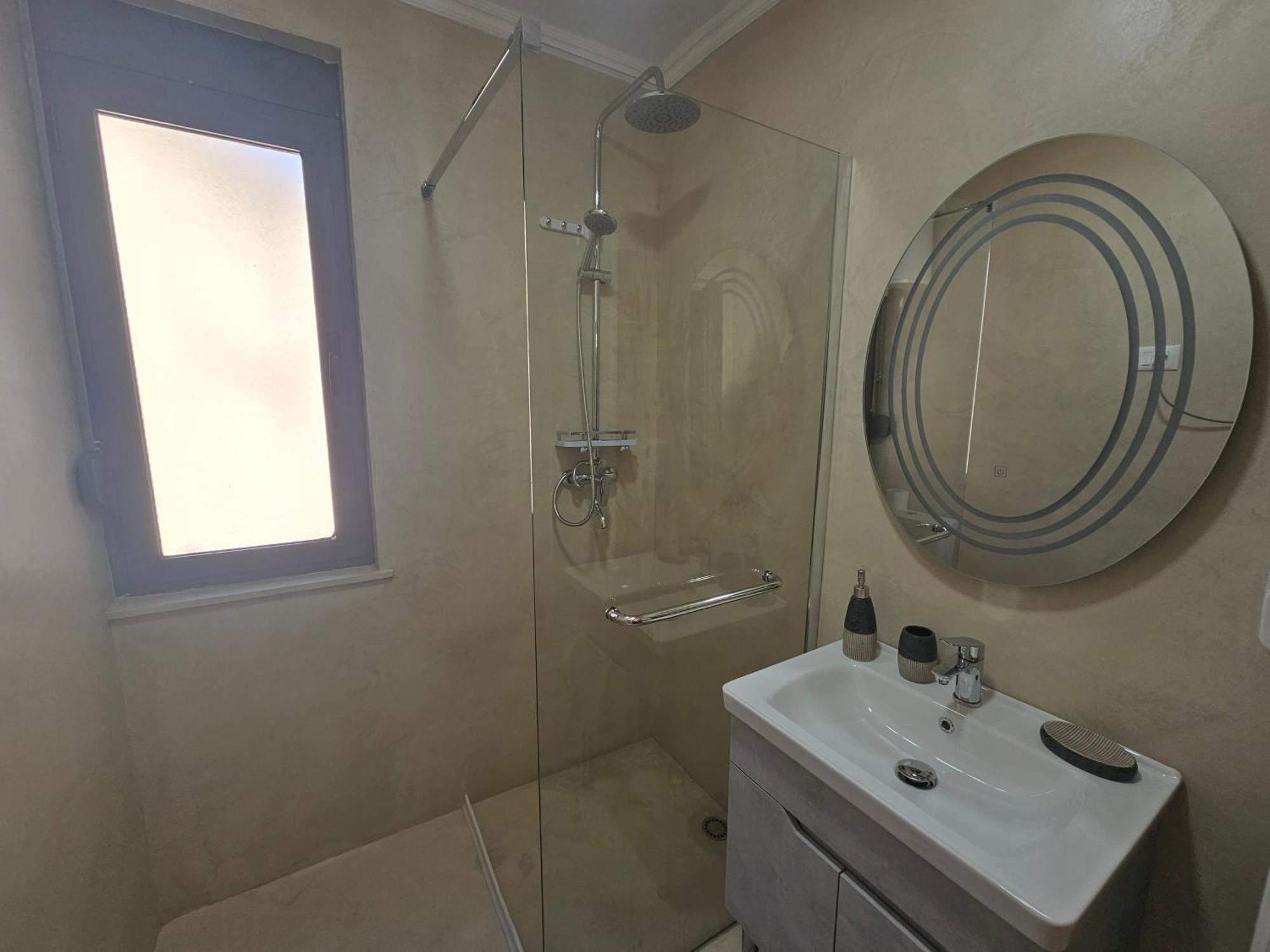 New Bazar-central 1 With Balcony Appartement Tirana
